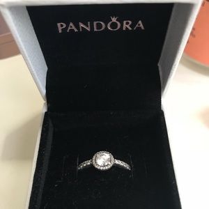 Silver pandora ring with box